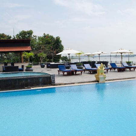 Hotel Cambodiana Phnom Penh Luaran gambar